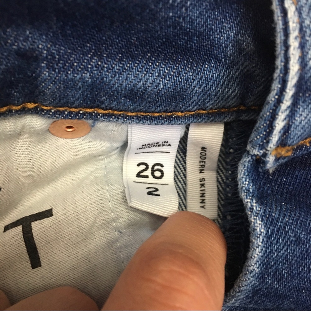 LOFT Distressed Modern Skinny Jeans - Picture 8 of 8